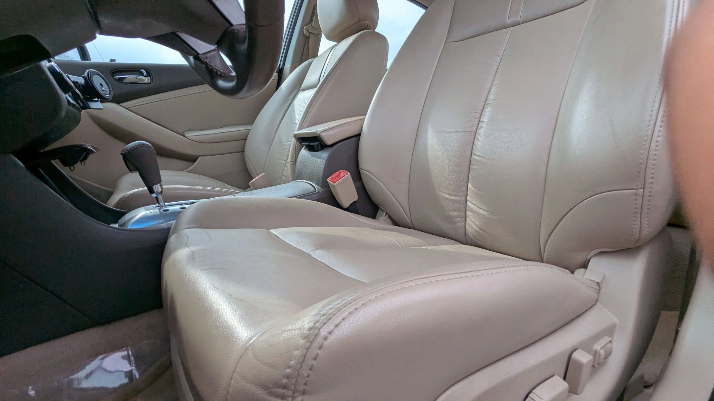 Used 2012 Nissan Altima 3.5 SR w/ Sport Pkg FWD image 20