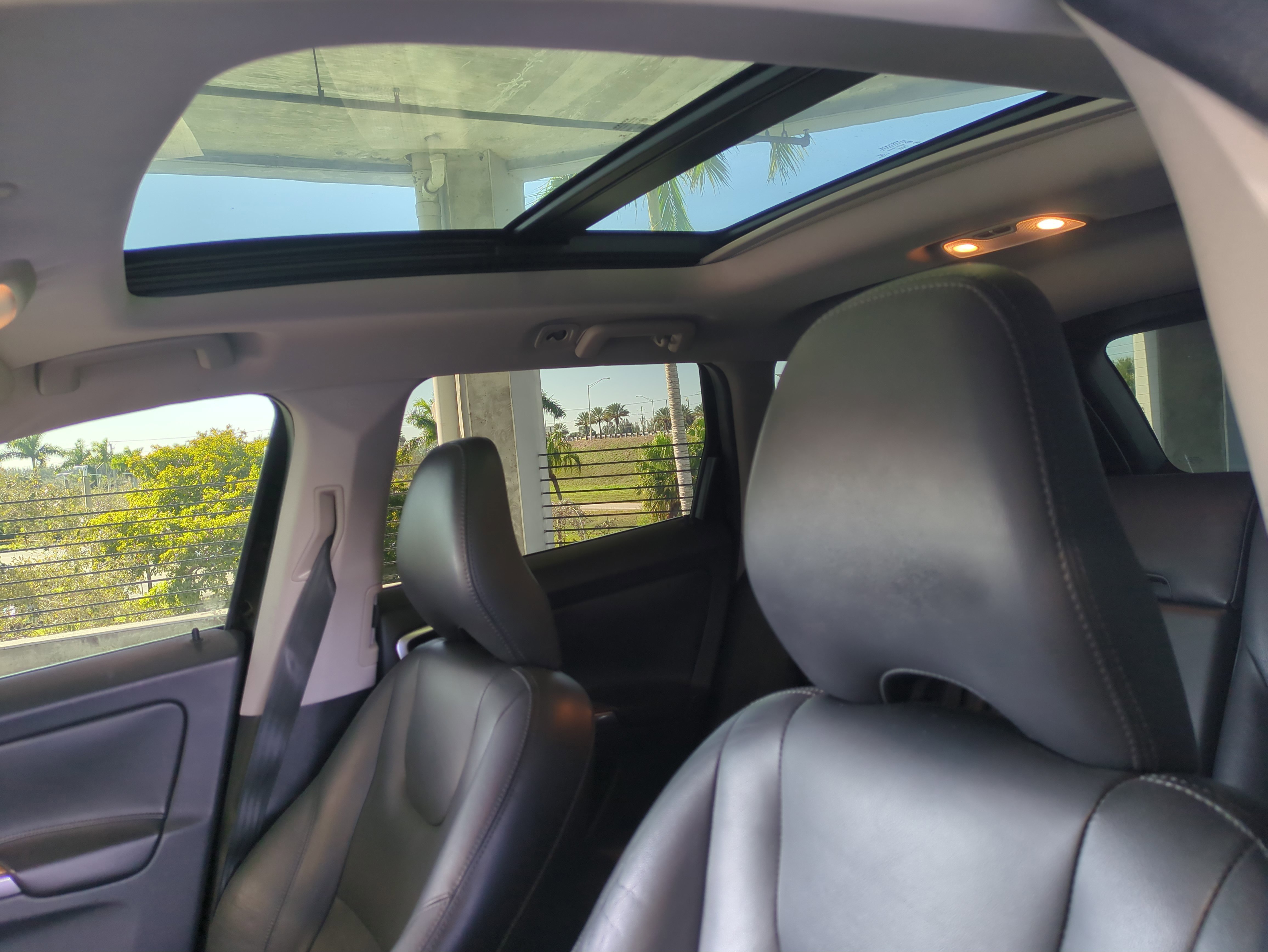 Used 2017 Volvo XC60 T5 Inscription w/ Preferred Option Package image 22