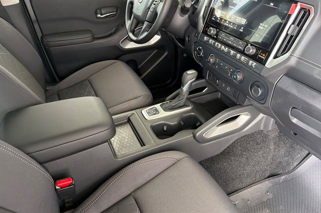 New 2026 Nissan Frontier SV w/ Tow Package AWD/4WD image 16