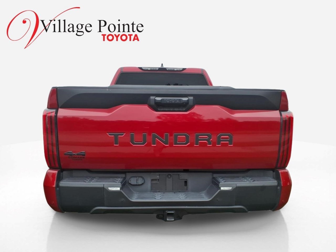 Used 2023 Toyota Tundra SR5 w/ SR5 Premium Package AWD/4WD image 2
