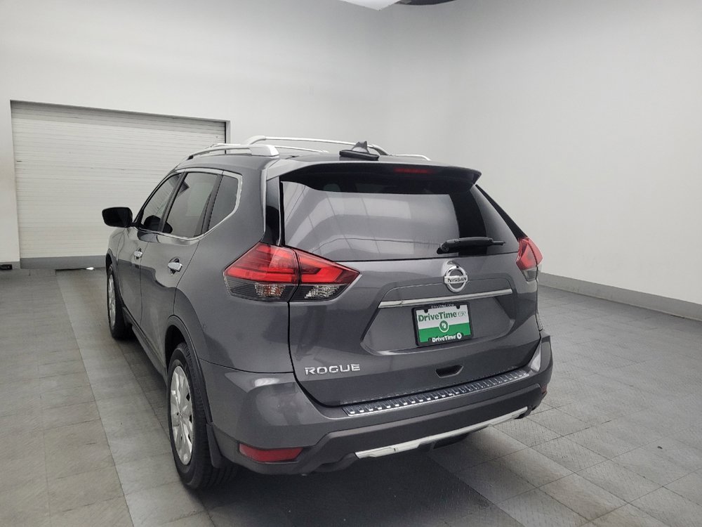 Used 2017 Nissan Rogue S w/ Appearance Package image 5