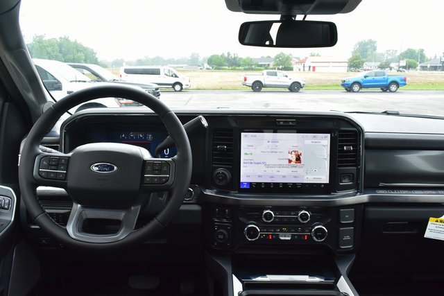 New 2025 Ford F250 Lariat w/ Lariat Ultimate Package image 49