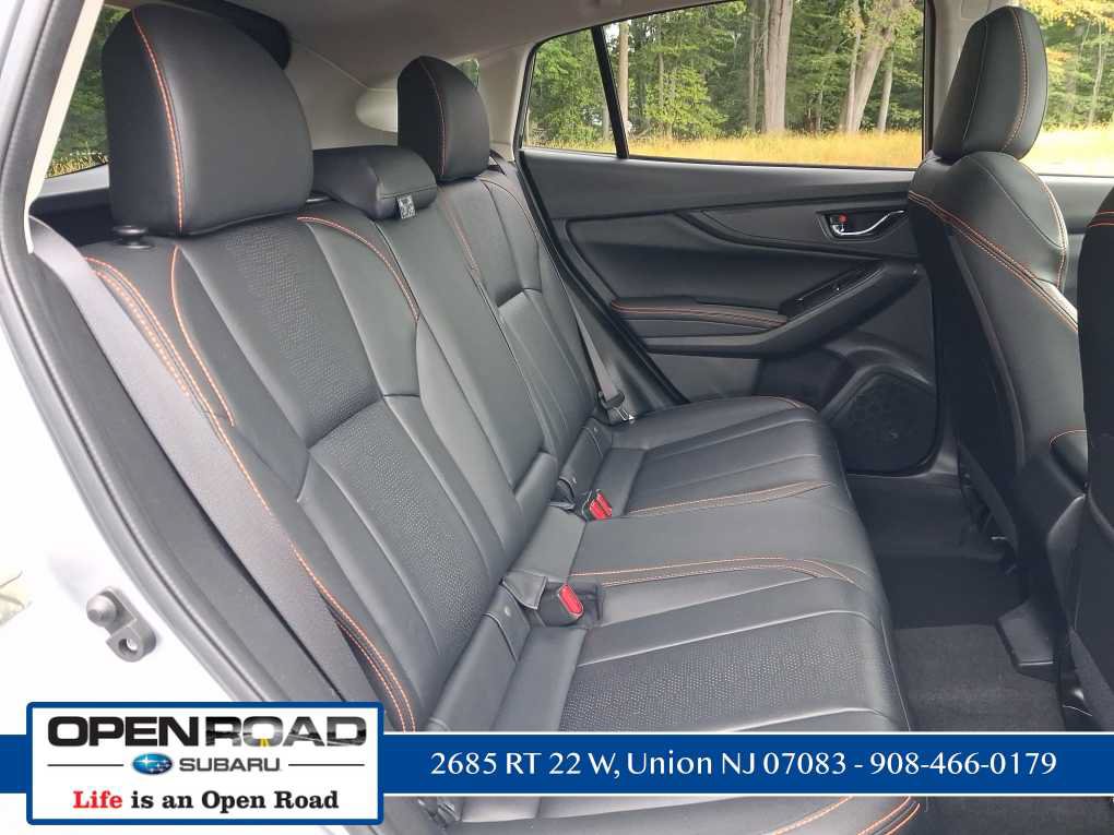 Used 2019 Subaru Crosstrek 2.0i Limited w/ Moonroof Package w/Navigation AWD/4WD image 17