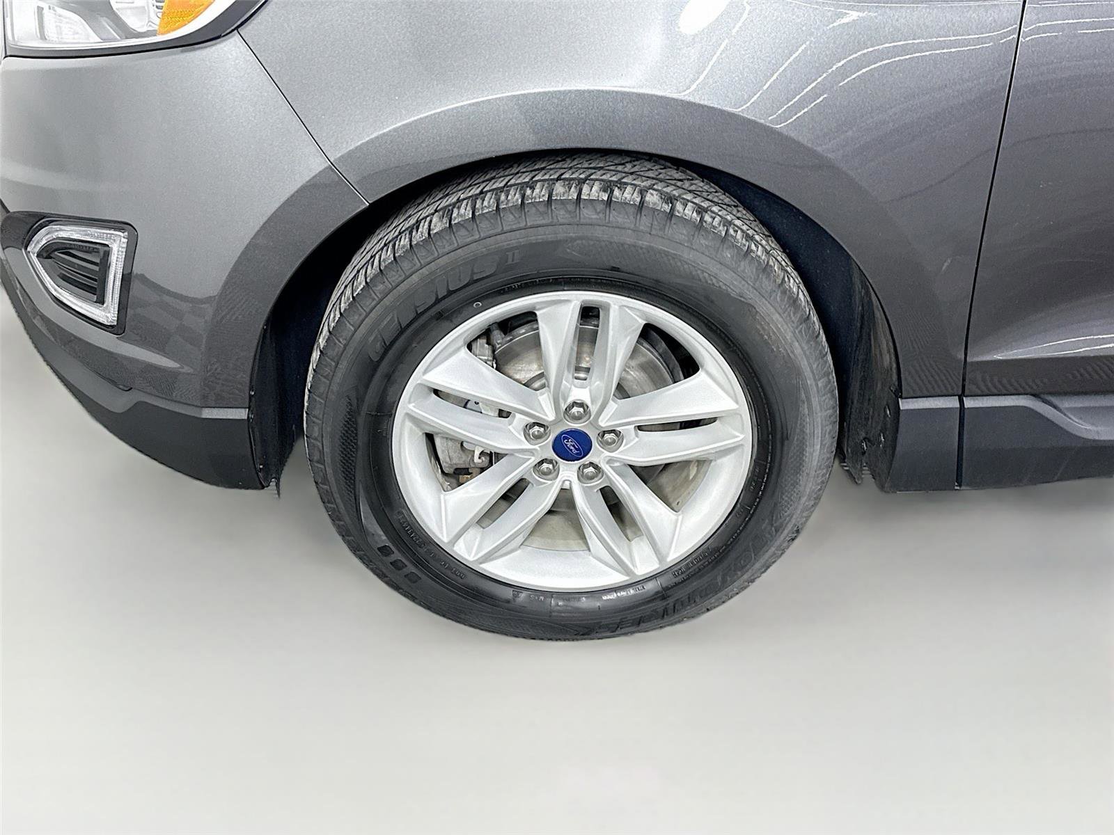 Used 2016 Ford Edge SEL w/ Class II Trailer Tow Package image 21