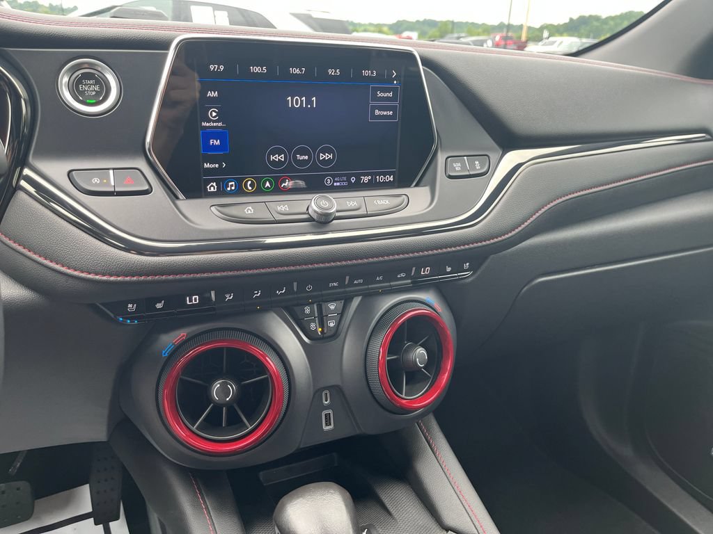 Used 2021 Chevrolet Blazer RS w/ Enhanced Convenience Package AWD/4WD image 17