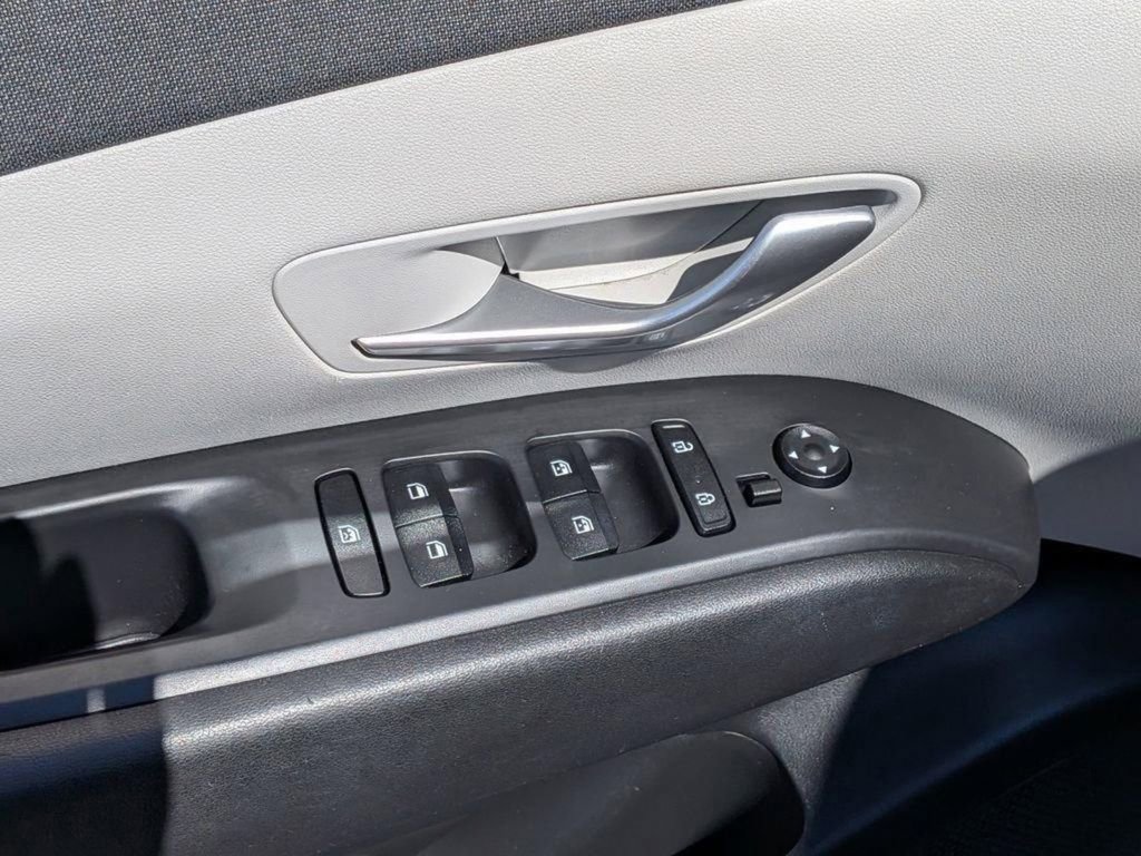Used 2023 Hyundai Tucson SEL w/ Convenience Package image 12