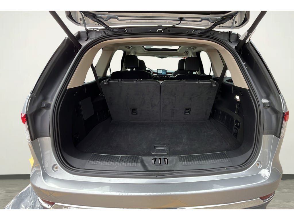 Used 2023 Lincoln Aviator Reserve AWD/4WD image 19