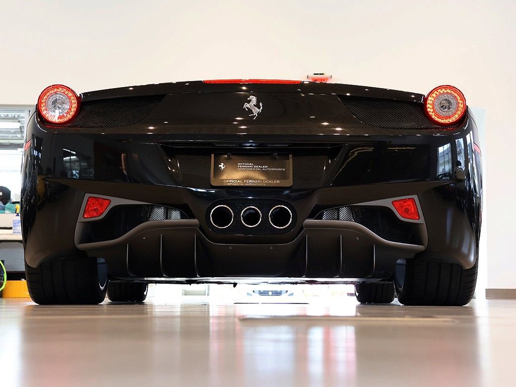 Used 2011 Ferrari 458 Italia Coupe RWD image 54