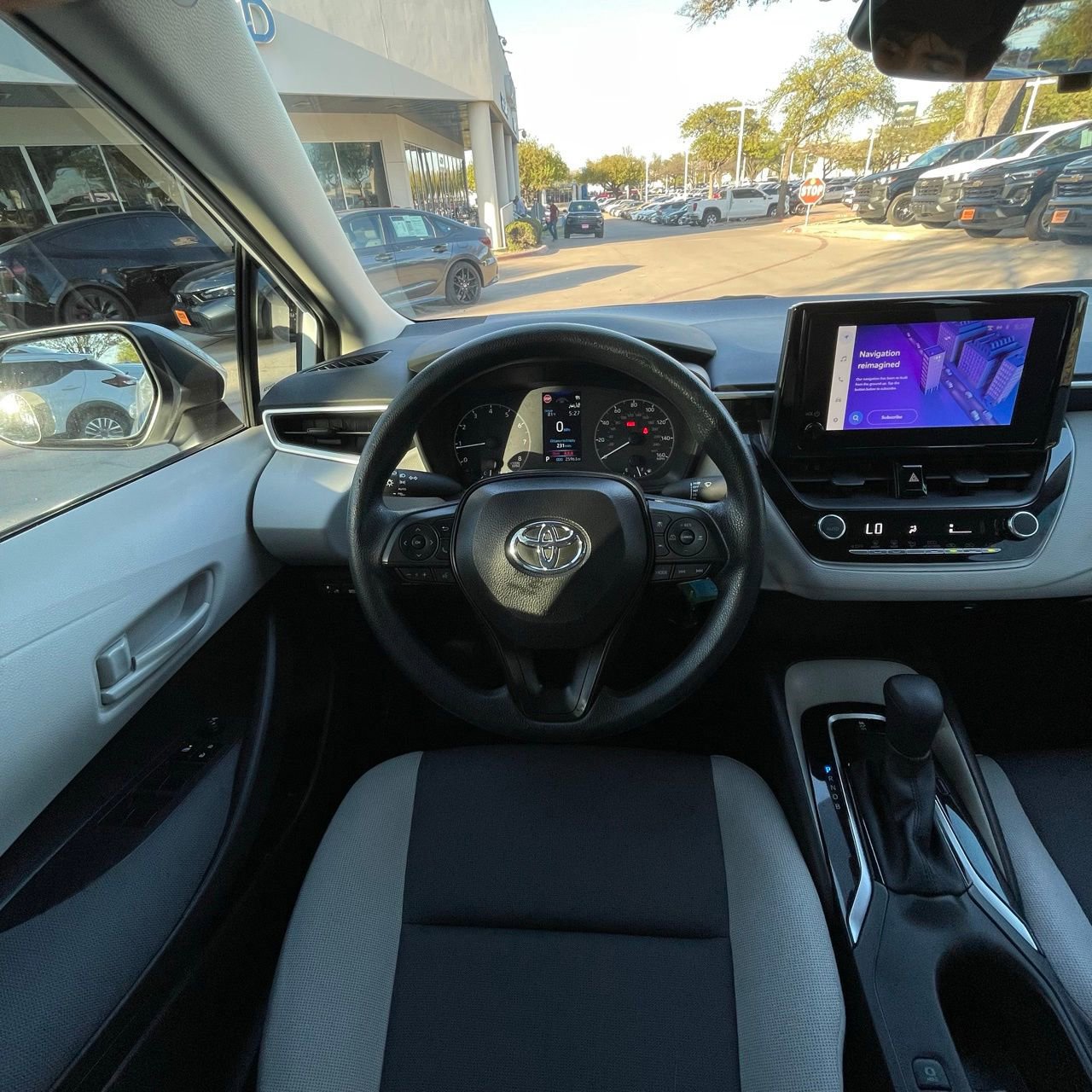 Used 2024 Toyota Corolla LE image 12