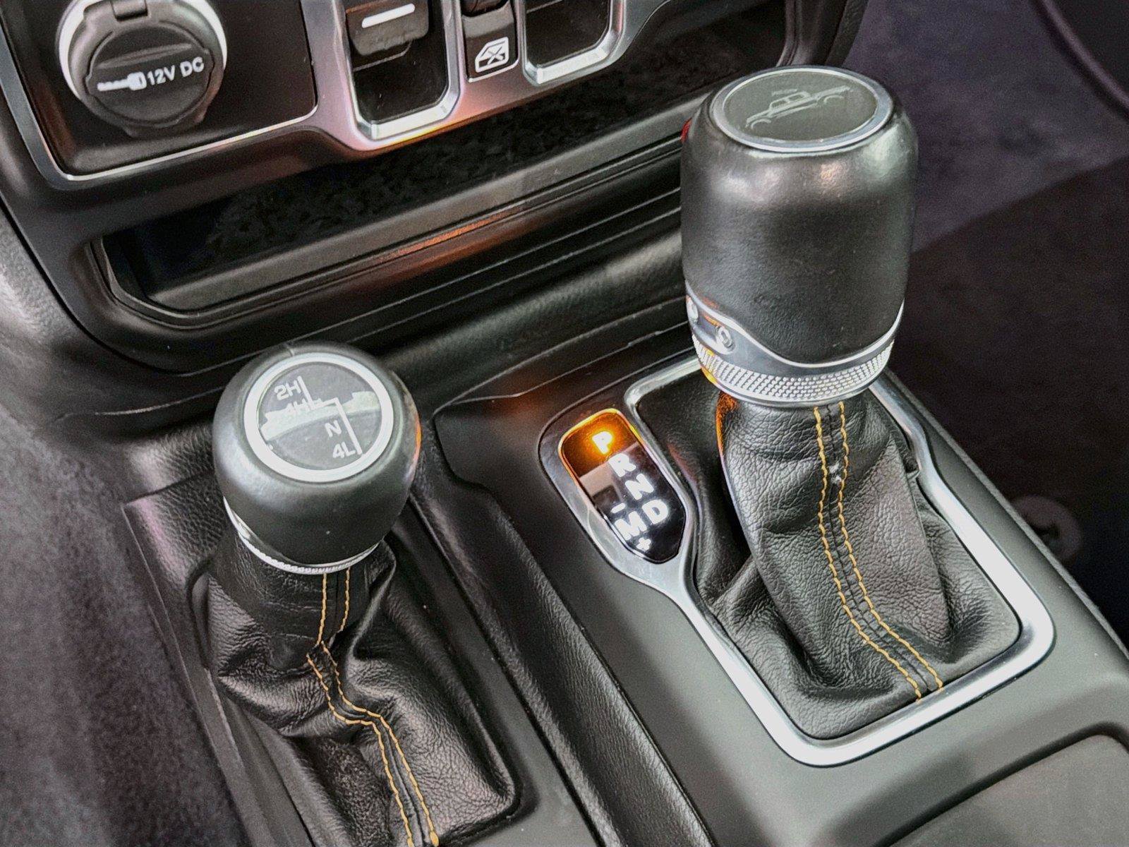 Used 2023 Jeep Gladiator Overland AWD/4WD image 23