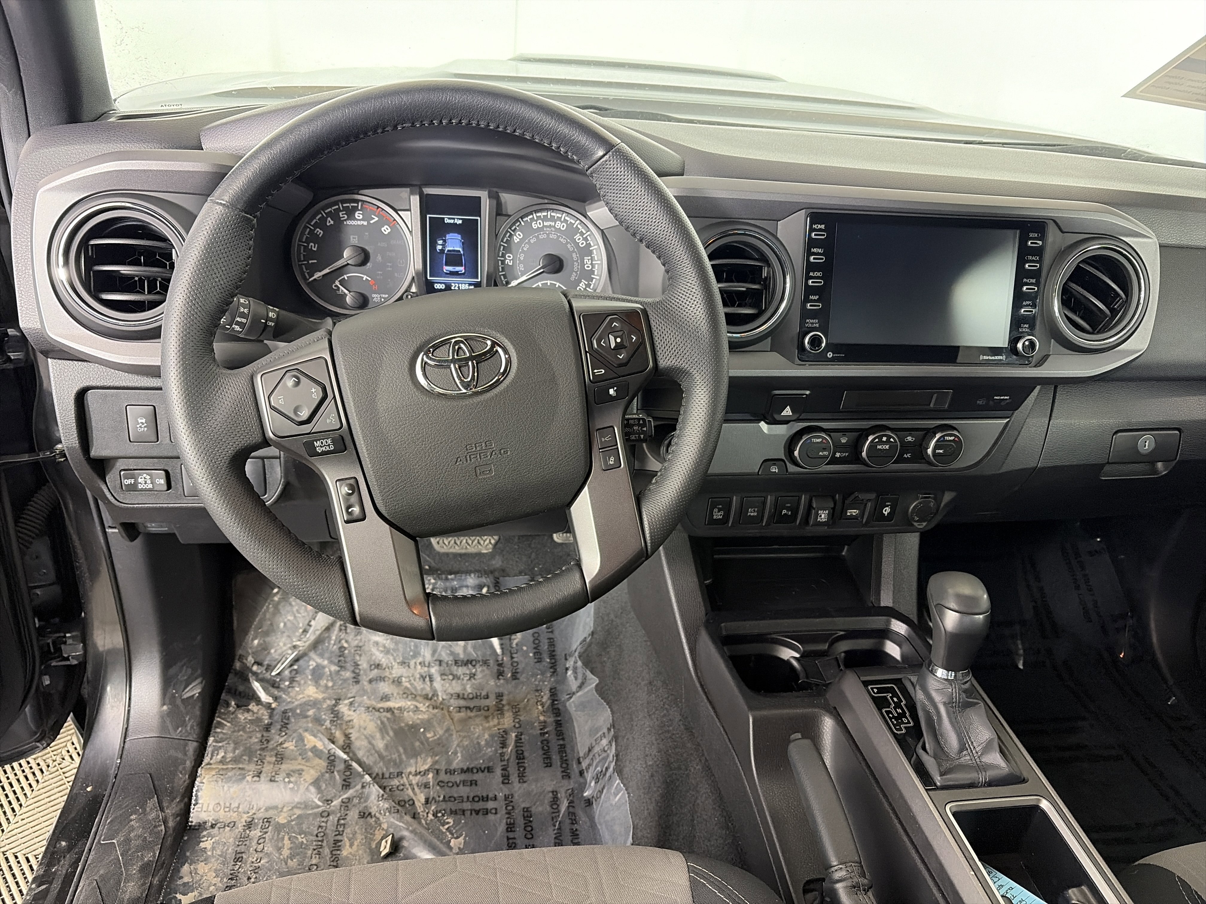 Used 2023 Toyota Tacoma TRD Sport w/ Technology Package image 3