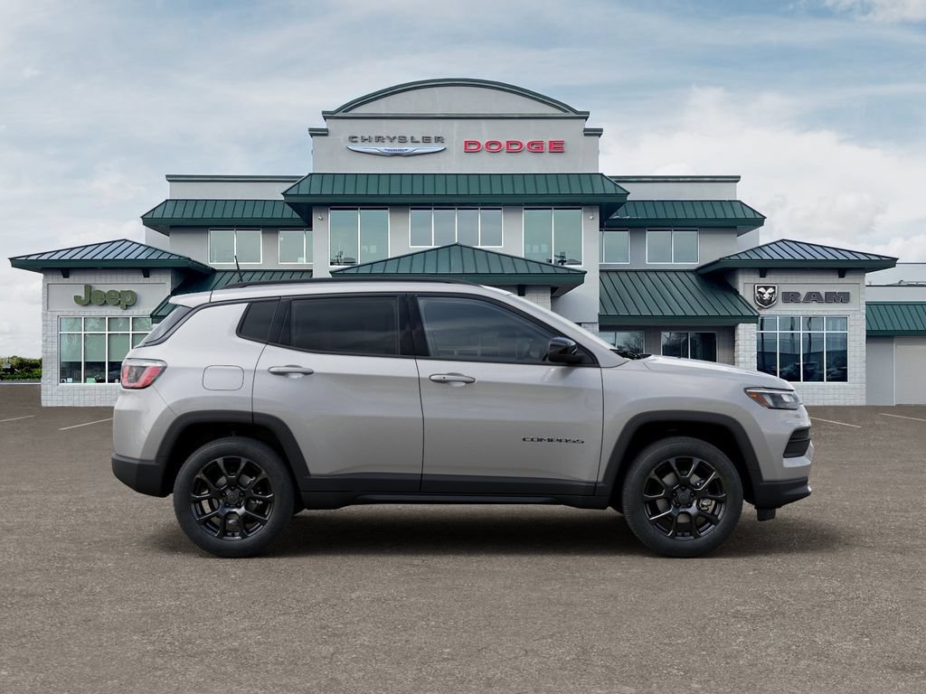 Used 2026 Jeep Compass Latitude w/ Quick Order Package 29K AWD/4WD image 21
