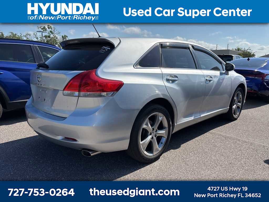Used 2009 Toyota Venza FWD image 3