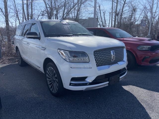 Used 2020 Lincoln Navigator L Reserve w/ Luxury Package image 13
