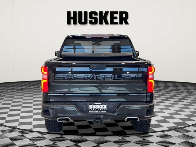 Used 2022 Chevrolet Silverado 1500 Custom Trail Boss w/ Safety Confidence Package AWD/4WD image 5