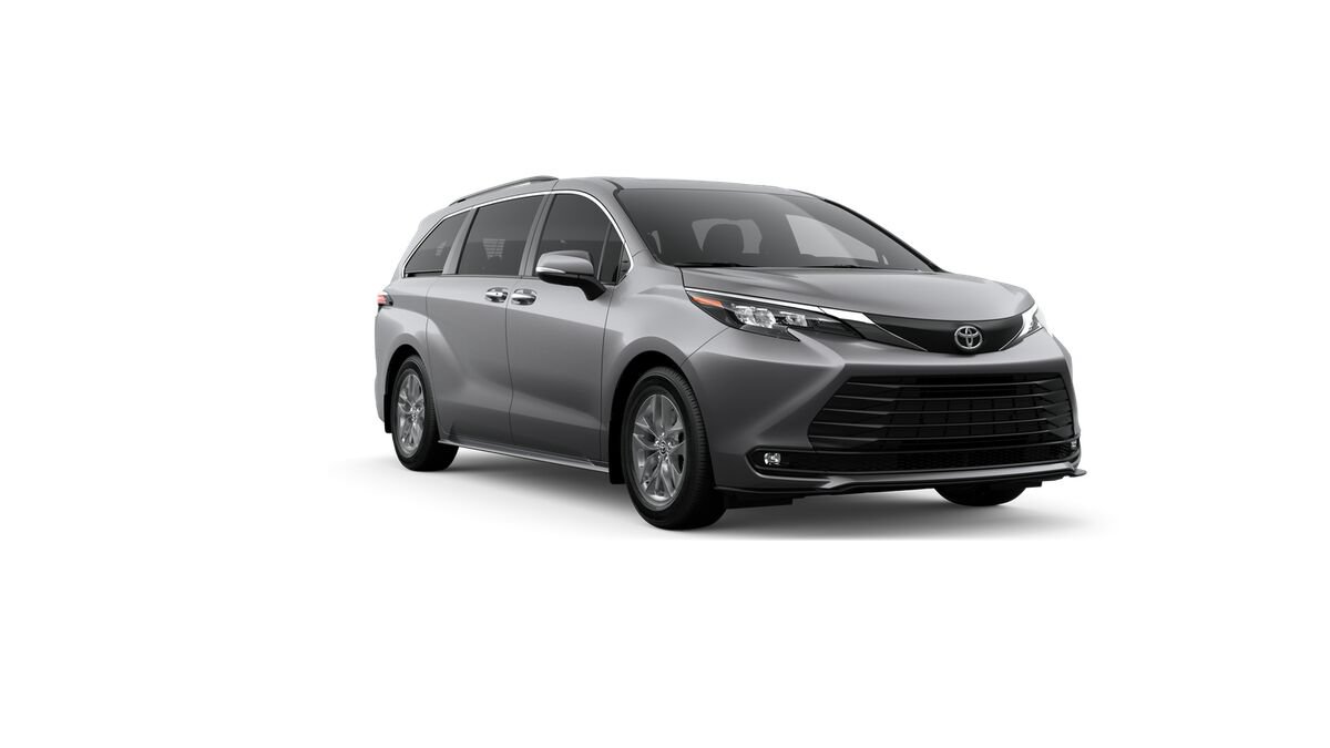 New 2026 Toyota Sienna XLE FWD image 15