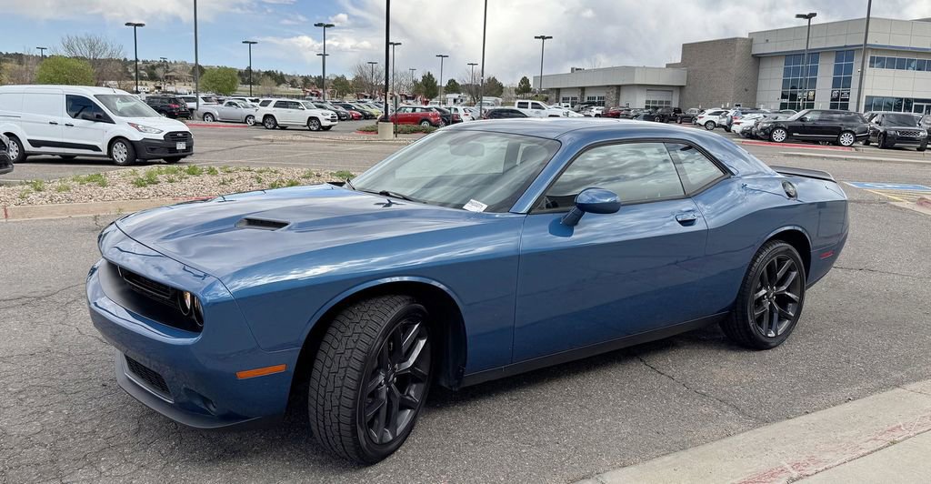 Used 2021 Dodge Challenger SXT w/ Blacktop Package RWD image 4