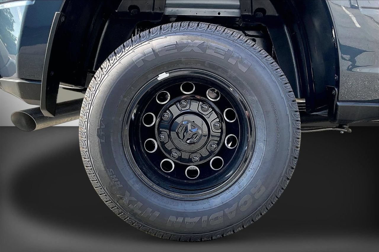 New 2026 RAM 3500 Big Horn AWD/4WD image 34