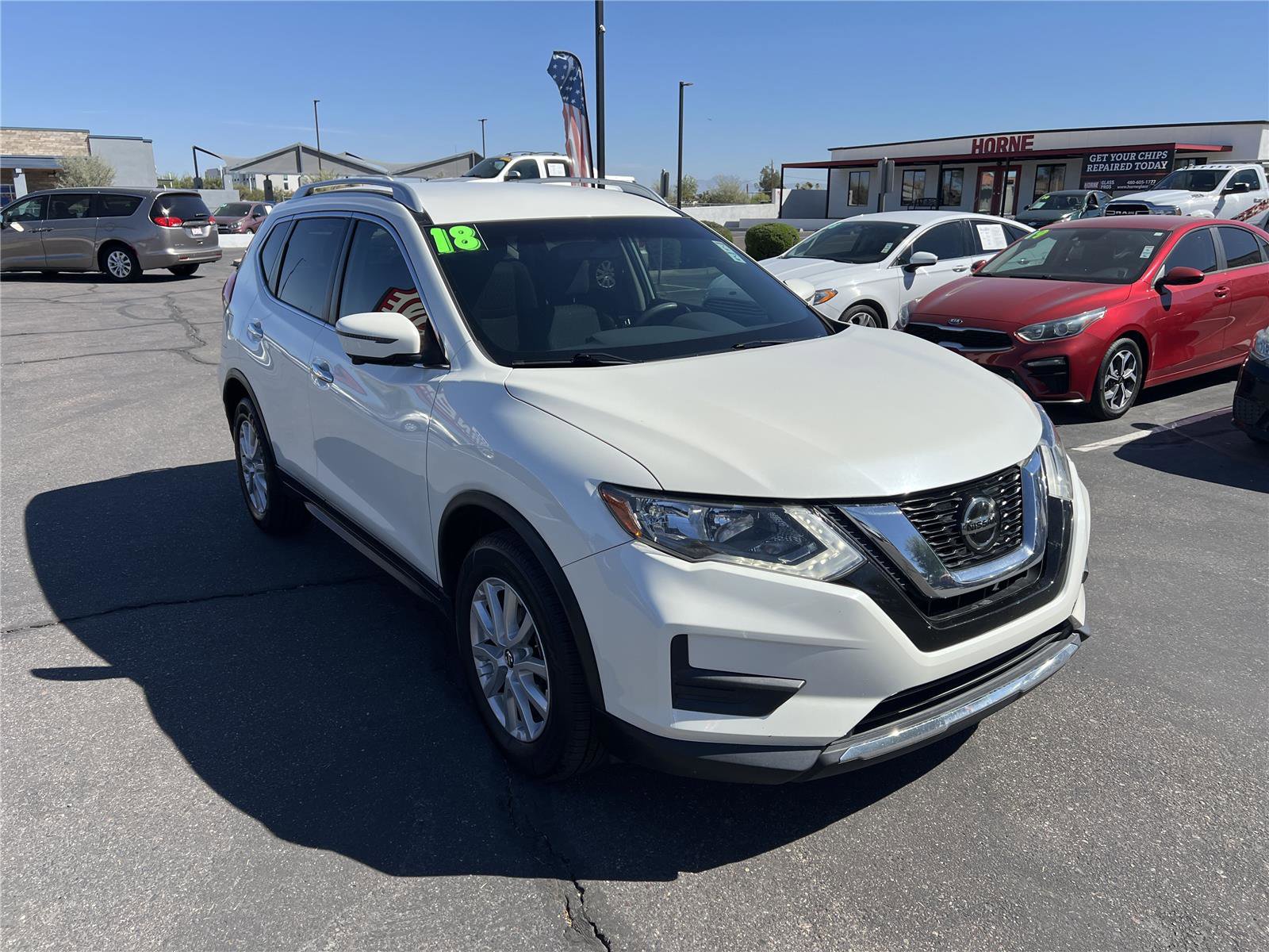 Used 2018 Nissan Rogue SV w/ Premium Package AWD/4WD image 3