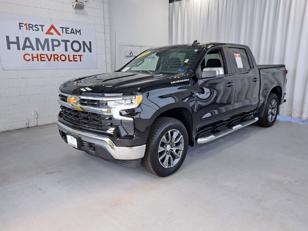 Used 2026 Chevrolet Silverado 1500 LT w/ Protection Package AWD/4WD image 2