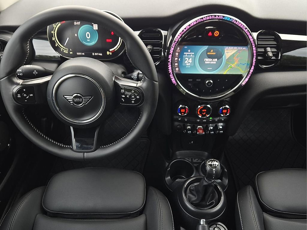 Used 2024 MINI Cooper S FWD image 11