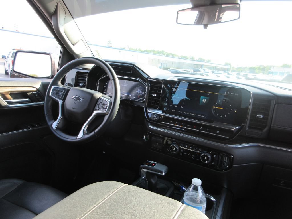 Certified 2023 Chevrolet Silverado 1500 LT Trail Boss w/ LT Trail Boss Premium Package AWD/4WD image 24
