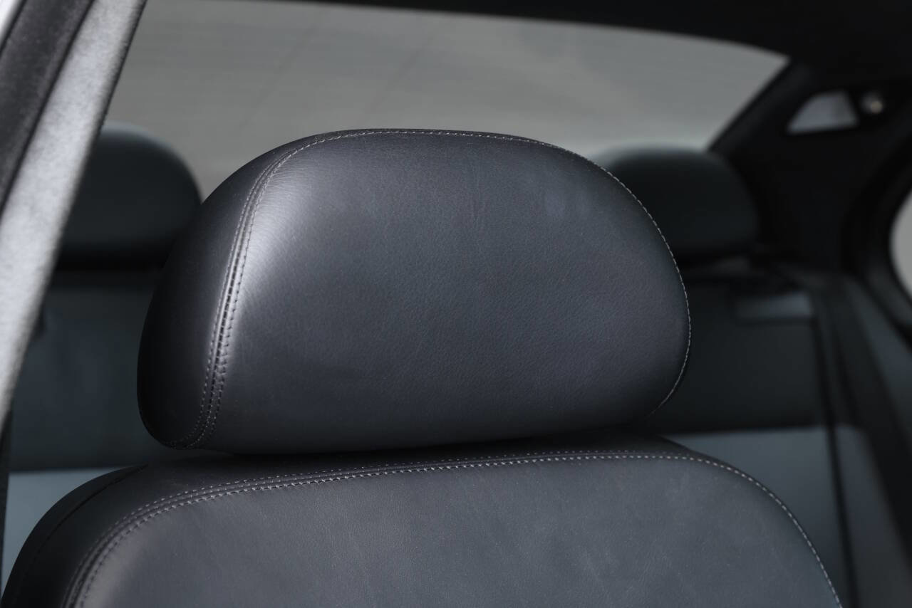 Used 2003 BMW M5 image 85