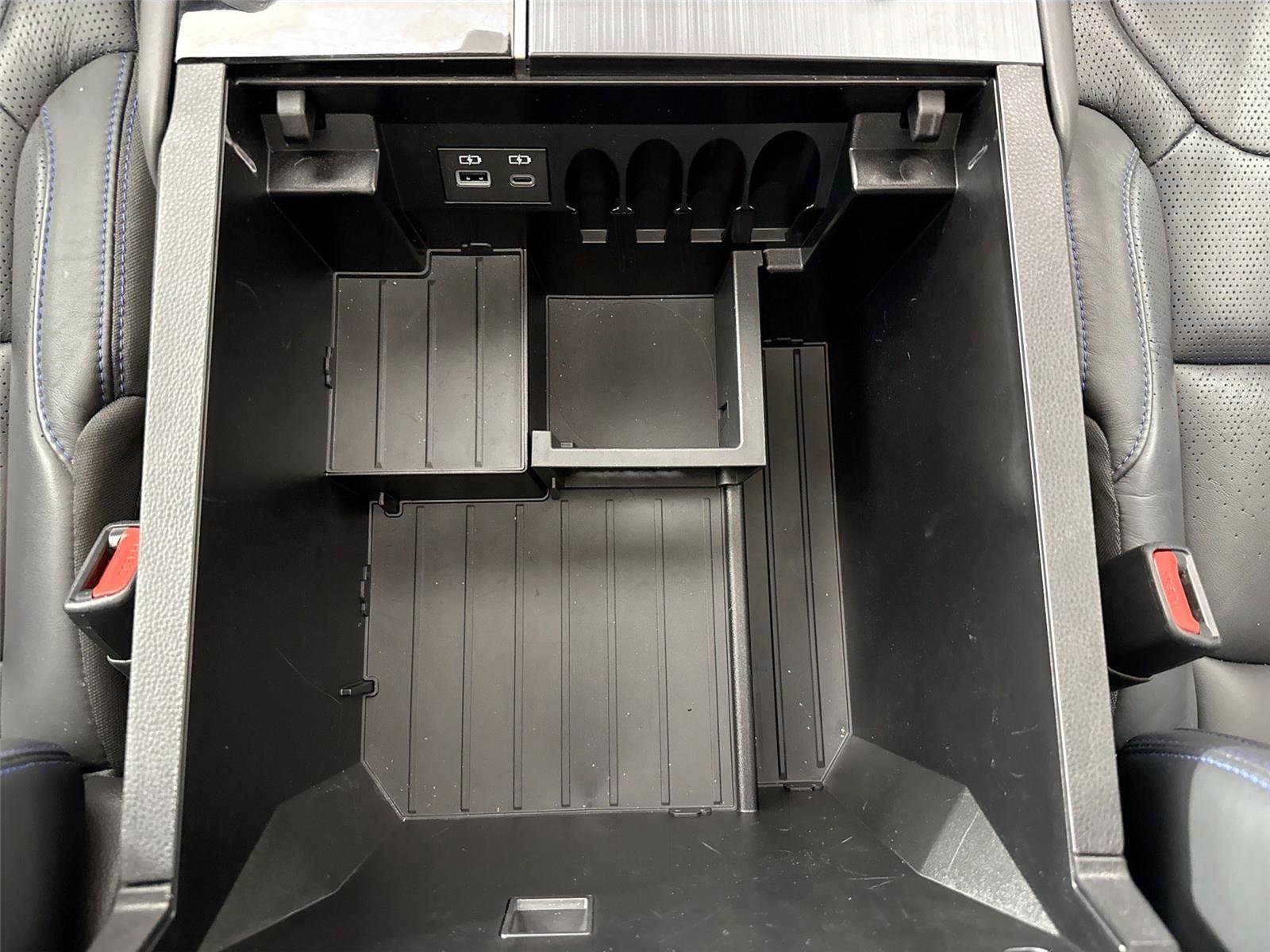 Certified 2024 Toyota Sequoia Platinum image 35