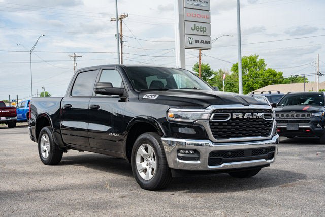 Used 2025 RAM 1500 Big Horn AWD/4WD image 7