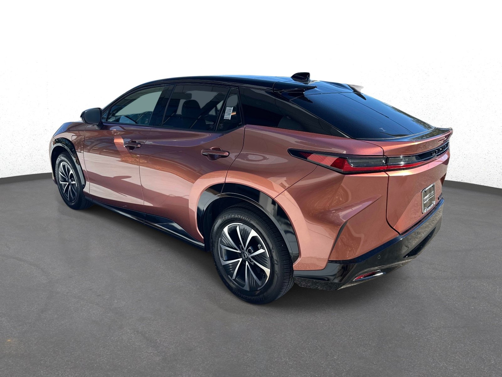 Used 2025 Lexus RZ 300e w/ Accessory Package (Z1) FWD image 5