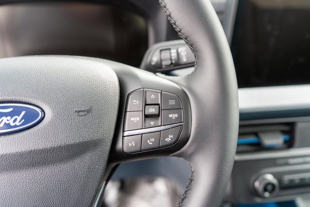 New 2025 Ford Maverick XLT w/ XLT Luxury Package image 14