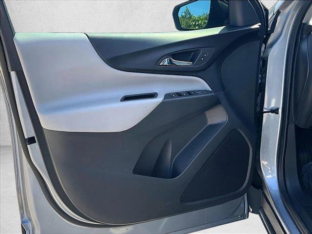 Used 2024 Chevrolet Equinox LS w/ LS Convenience Package FWD image 17