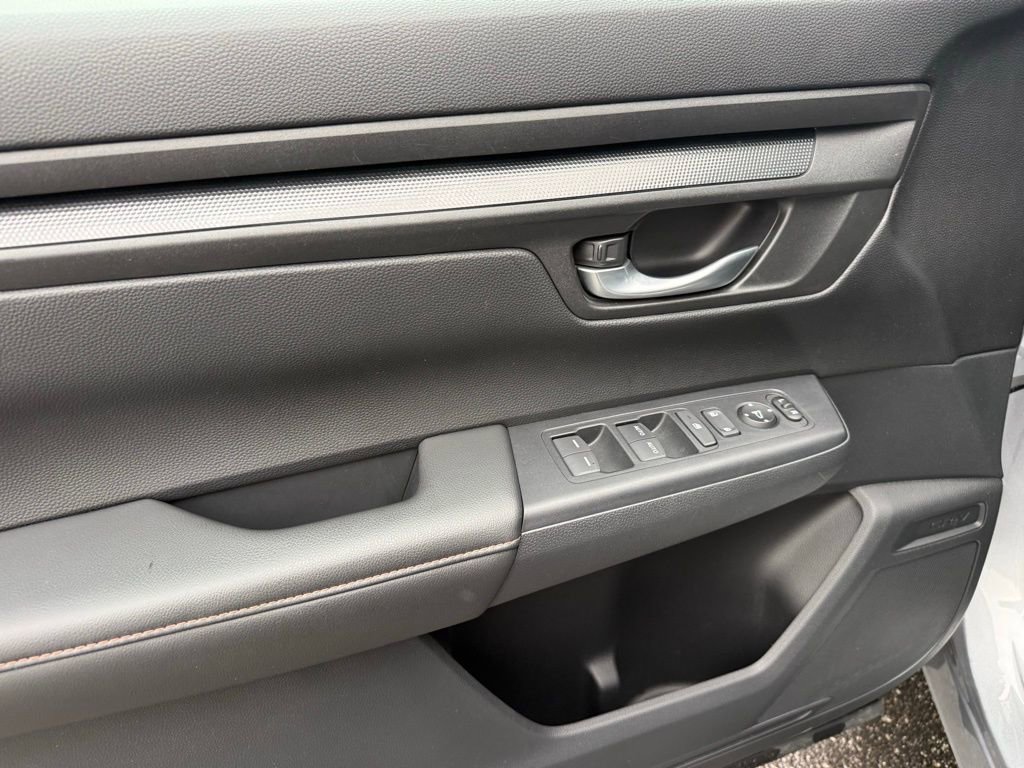 Used 2023 Honda CR-V Sport image 18