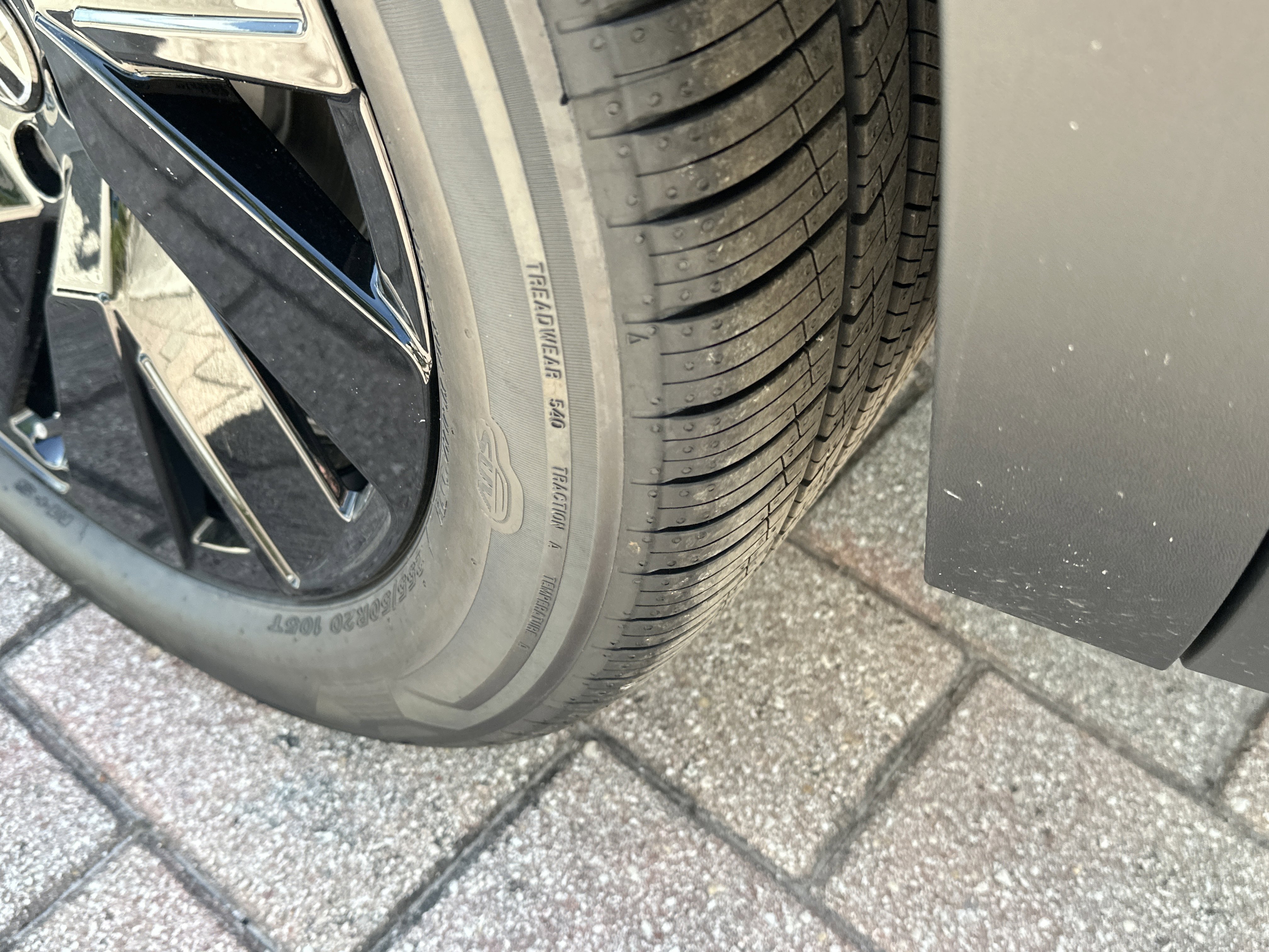 New 2026 Volkswagen Atlas SE image 11