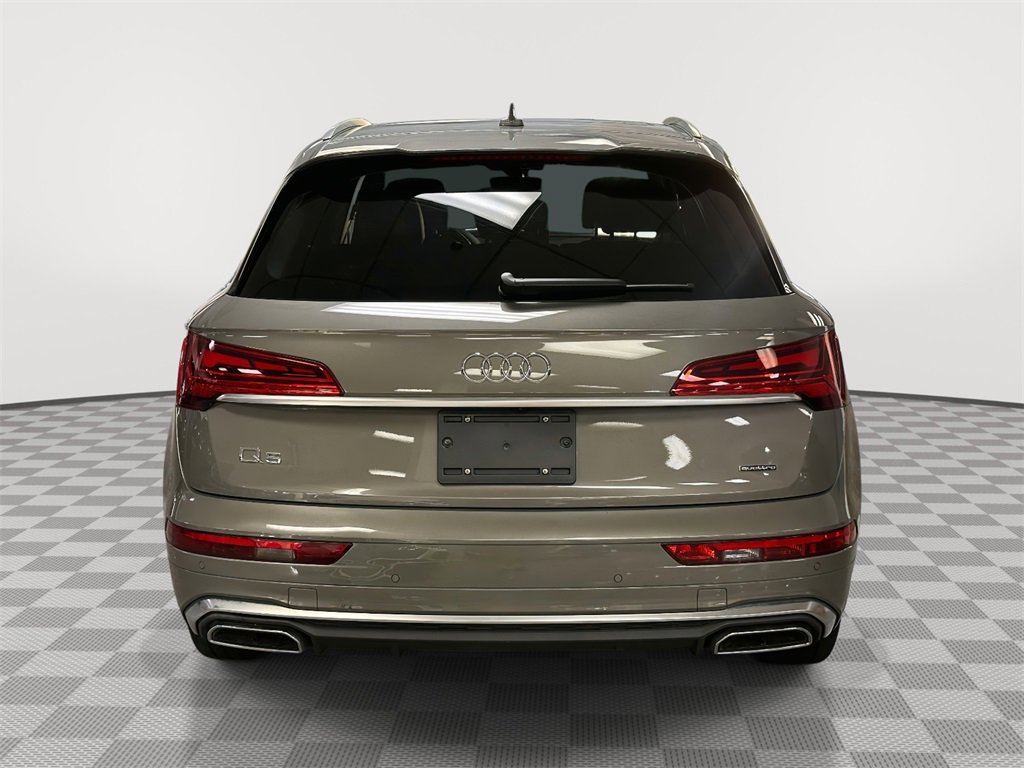 Used 2023 Audi Q5 2.0T Premium Plus w/ Premium Plus Package image 4