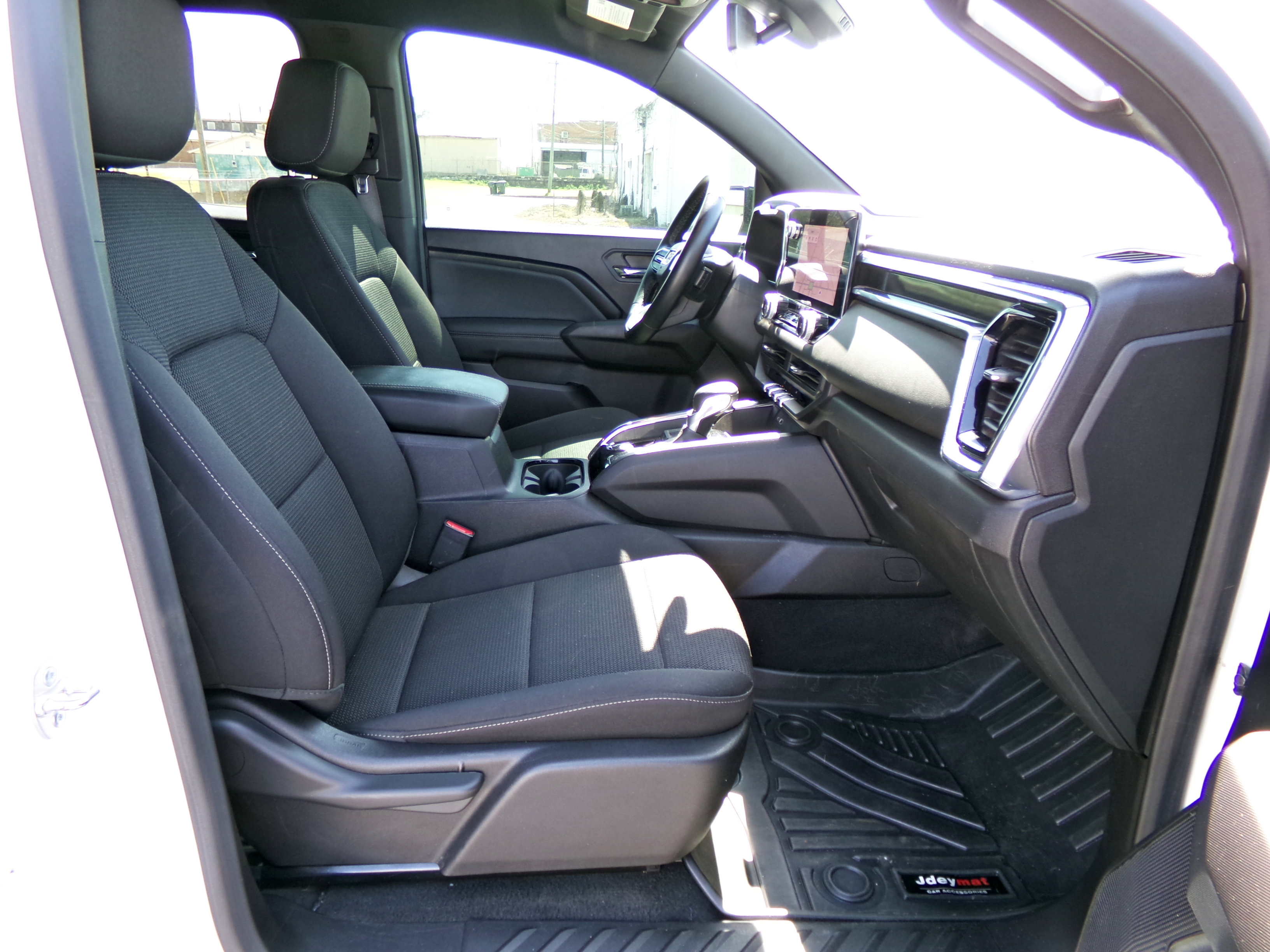 Used 2024 GMC Canyon Elevation w/ Convenience Package image 15