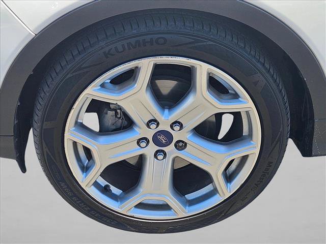 Used 2017 Ford Escape Titanium FWD image 25