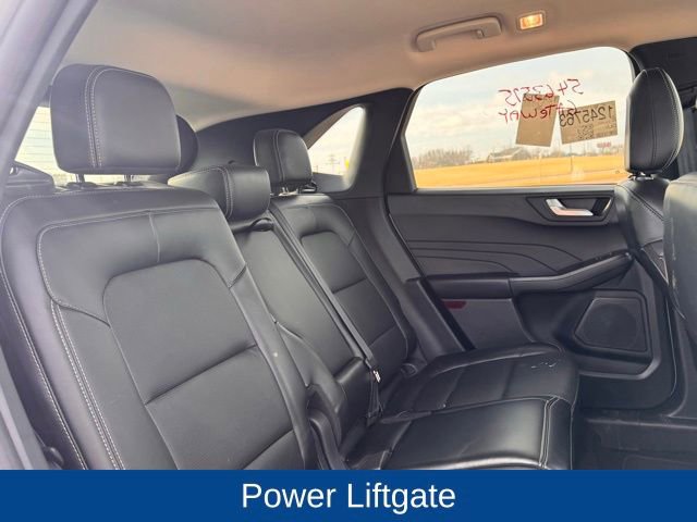 Used 2025 Ford Escape Platinum AWD/4WD image 29