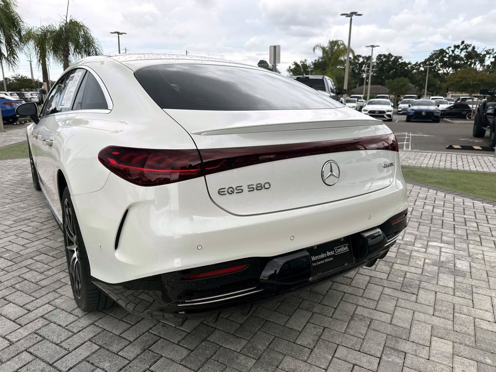 Certified 2023 Mercedes-Benz EQS 580 4MATIC Sedan image 9