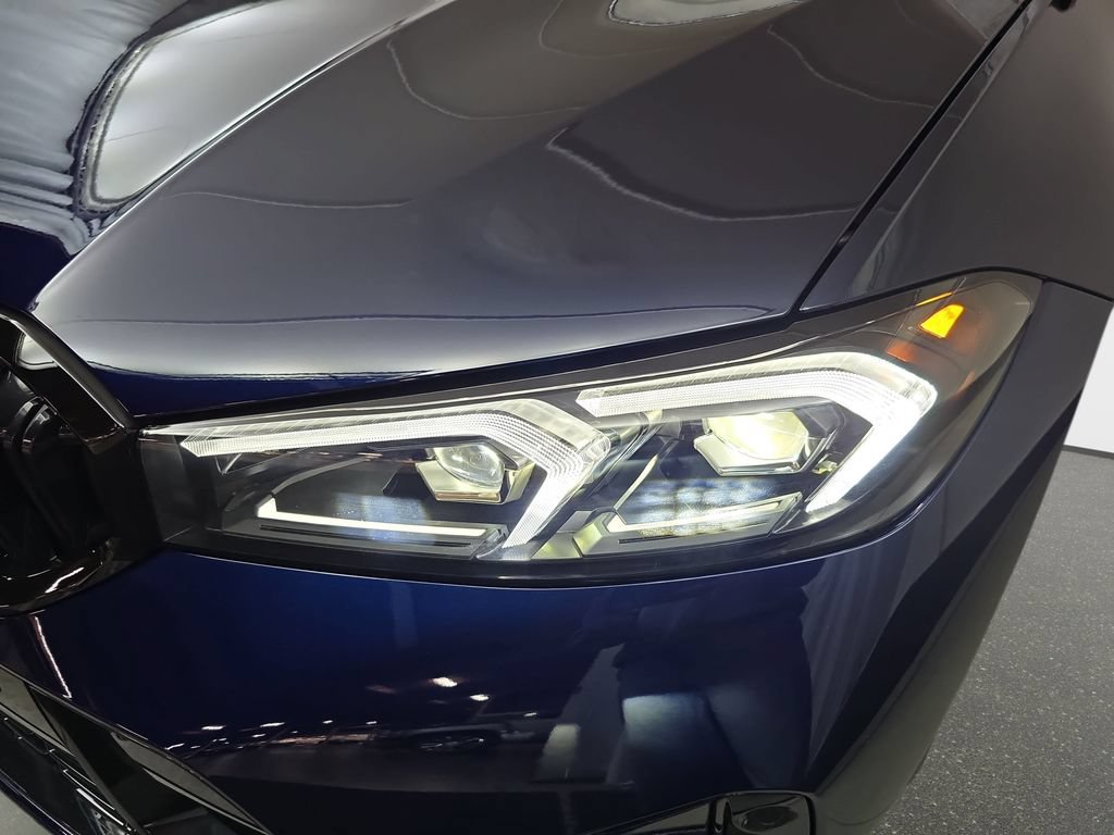 New 2026 BMW 330i xDrive Sedan w/ M Sport Package AWD/4WD image 29