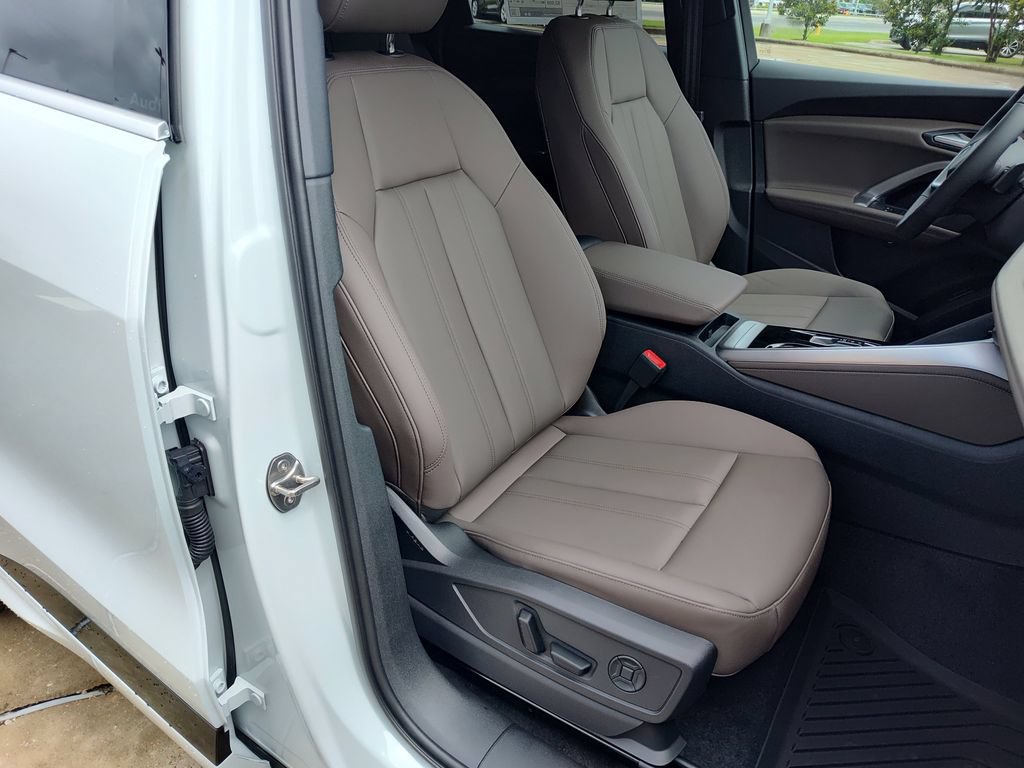New 2026 Audi Q5 Premium AWD/4WD image 12