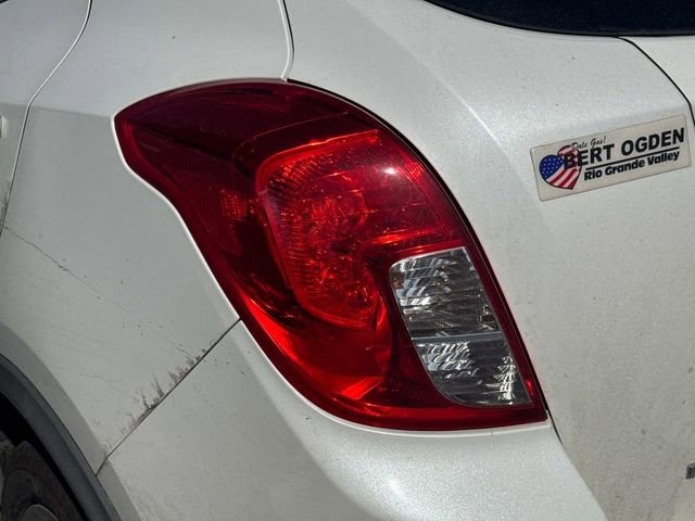 Used 2016 Buick Encore Leather image 8