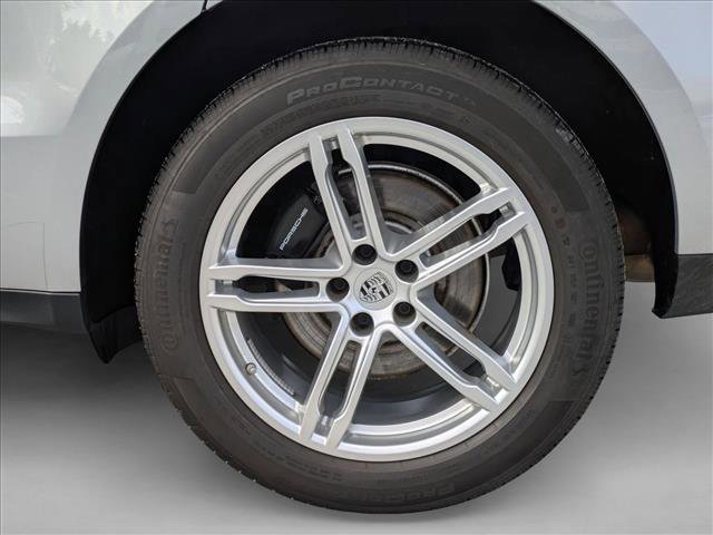 Used 2024 Porsche Macan image 25