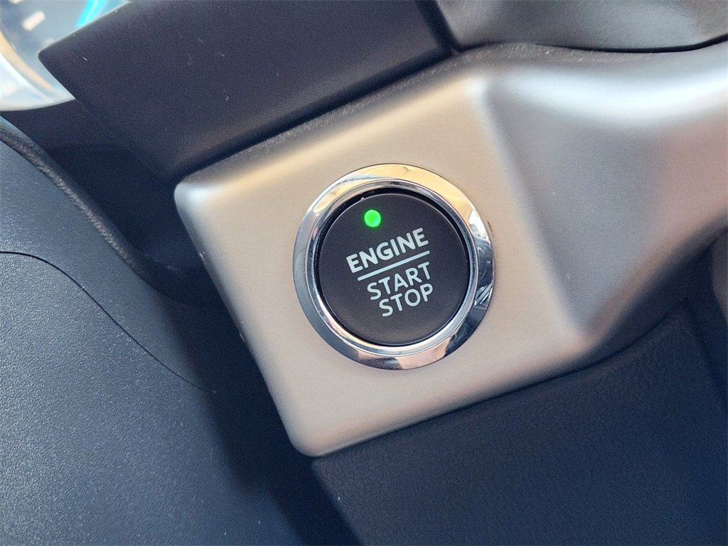 Used 2024 Ford Expedition Max XLT image 22