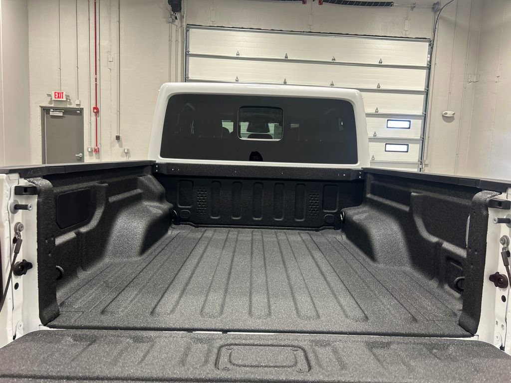 New 2026 Jeep Gladiator Sport image 33