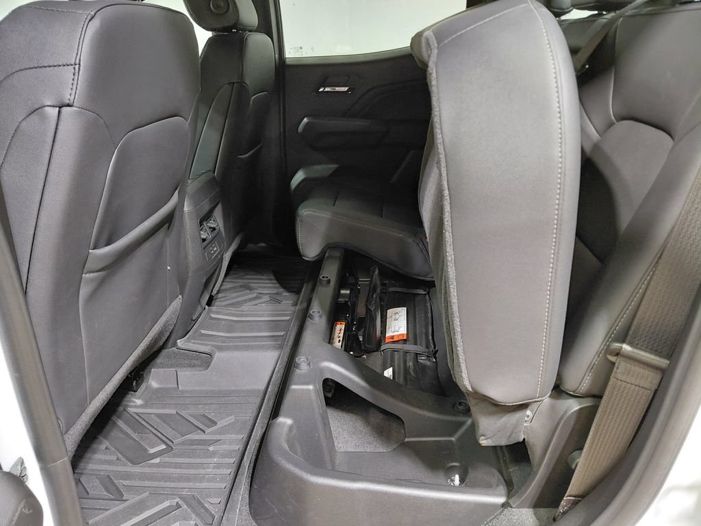 Used 2024 GMC Canyon Elevation w/ Elevation Premium Package AWD/4WD image 45