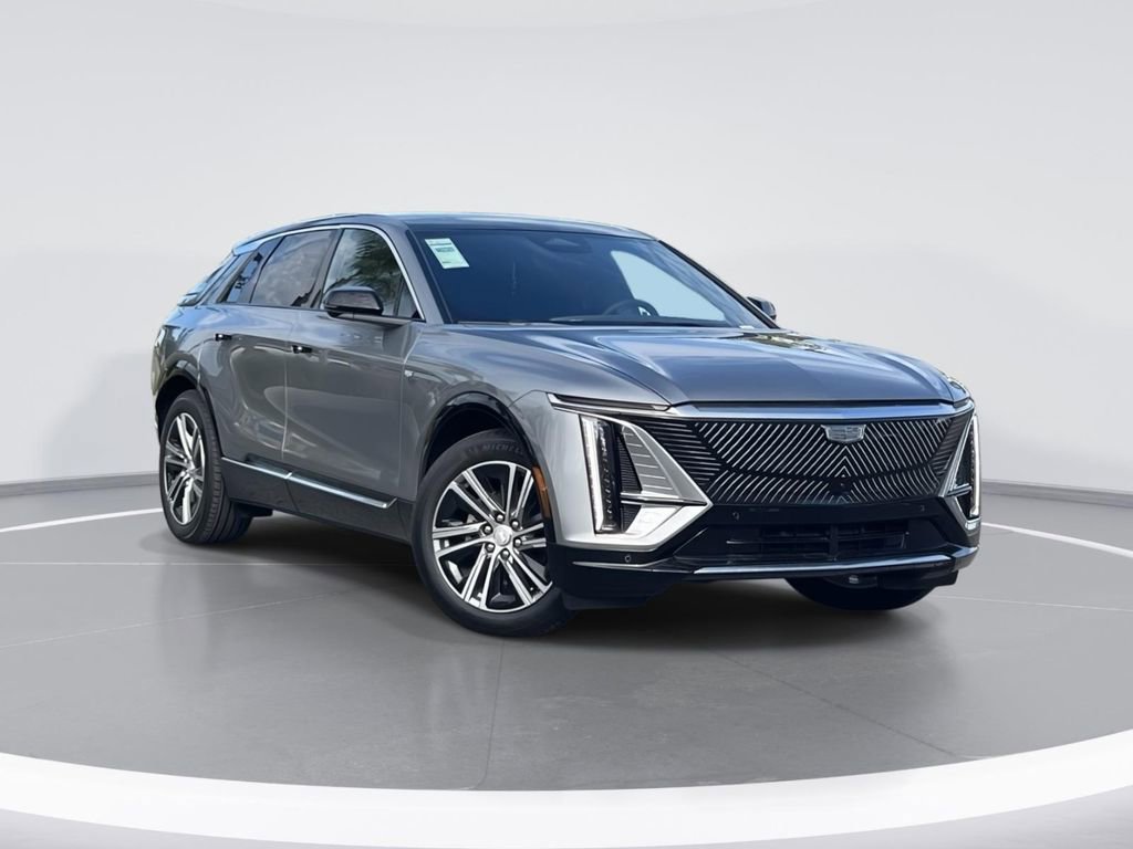 New 2025 Cadillac Lyriq Luxury image 1