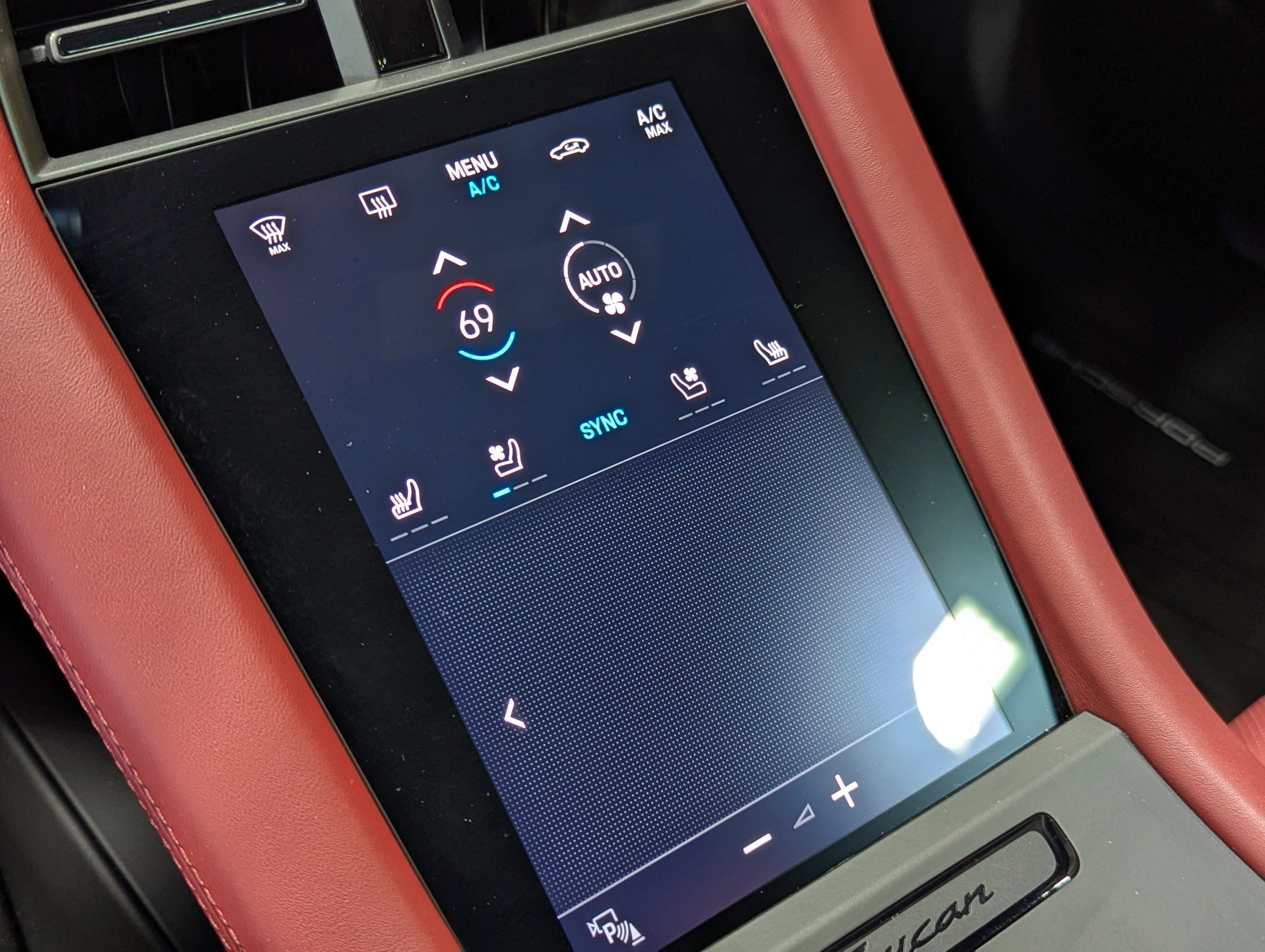 Used 2025 Porsche Taycan 4S image 35