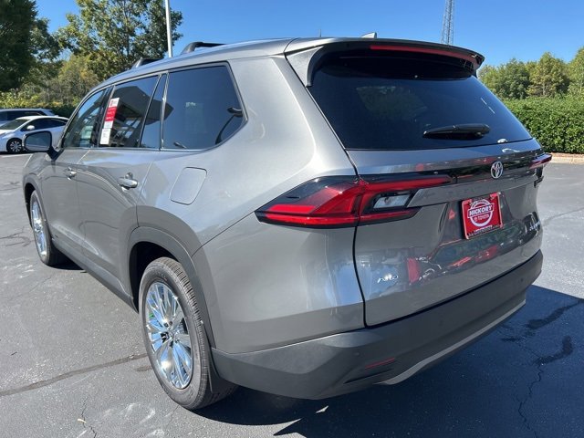 New 2026 Toyota Grand Highlander Platinum image 11