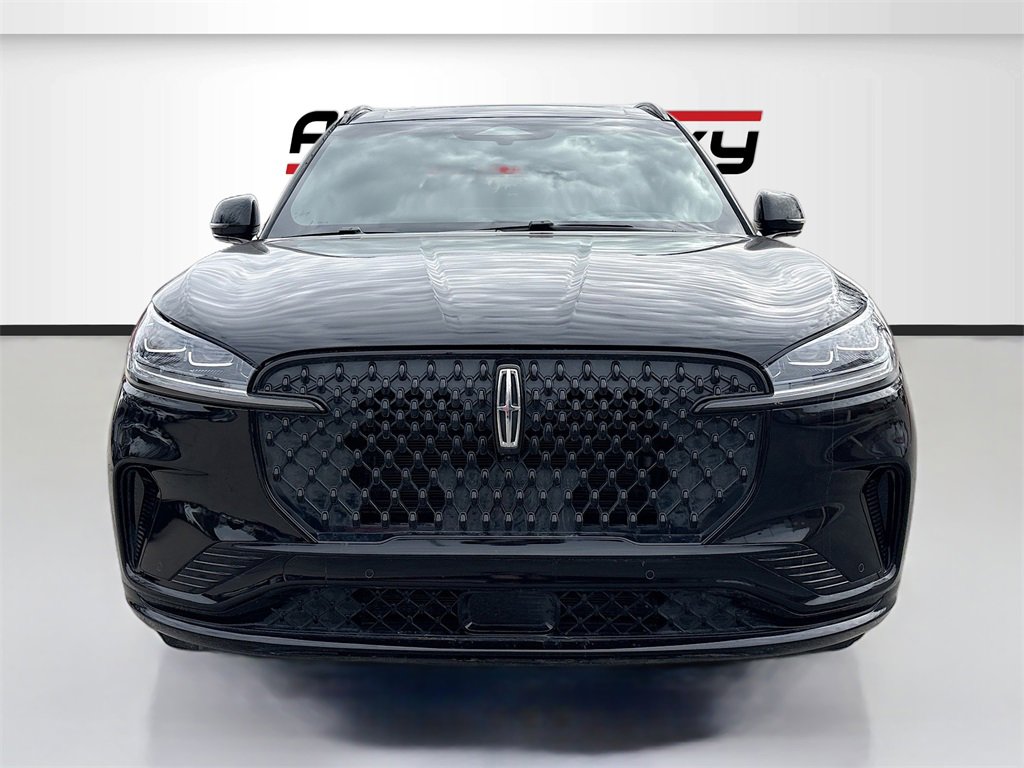 Used 2025 Lincoln Aviator Black Label w/ Jet Appearance Package image 2